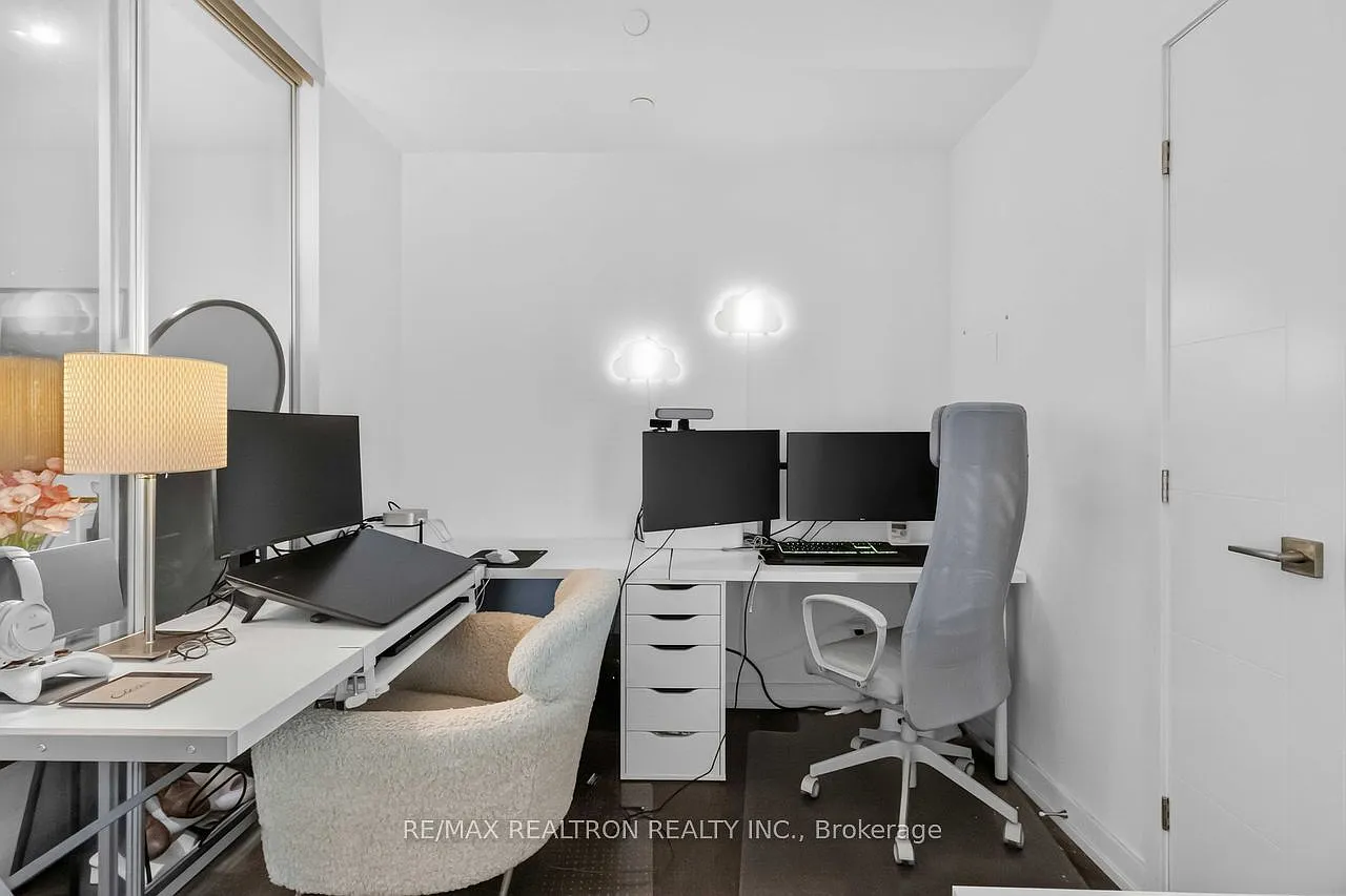 3 bed, $4,850 — Photo 4