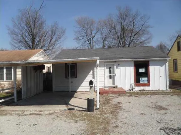 3818 Saint Charles St, Anderson, IN 46013