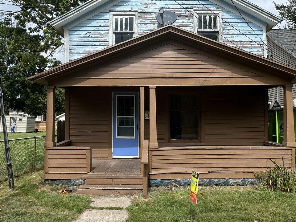 1st image of 214 Catherine Ave