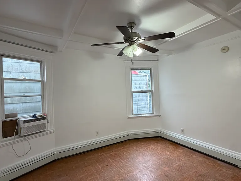 167 Bergen Ave #2B — Photo 3