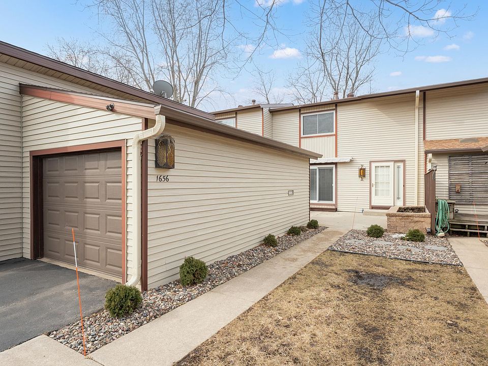 1st image of 1656 Meadow Cir SE