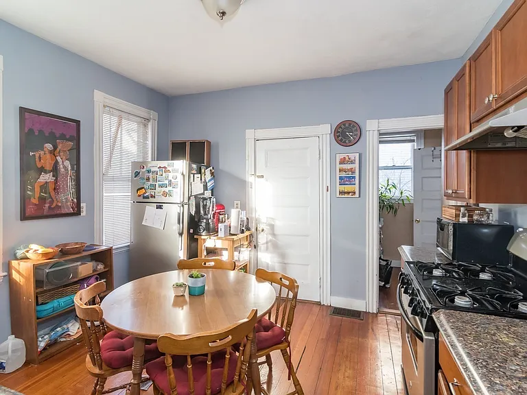 59 Montcalm Ave #1 — Photo 2