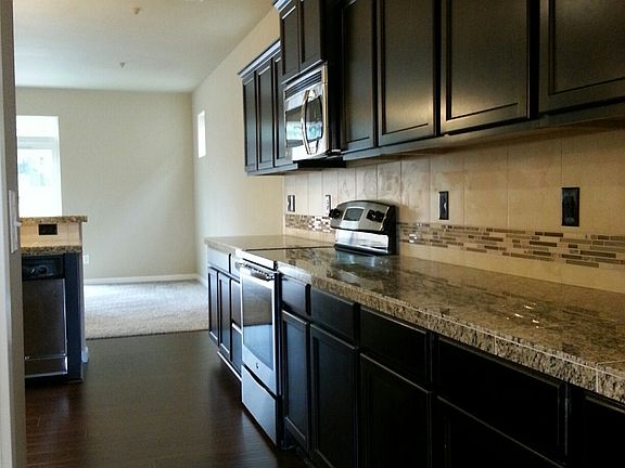 3rd image of 1700 Cyrene Dr NW