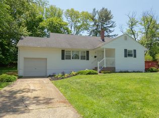 10 Mayfair Rd, Holmdel, NJ 07733