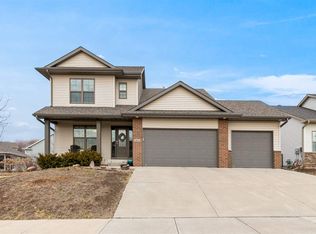 1022 Langenberg Ave, Iowa City, IA 52240