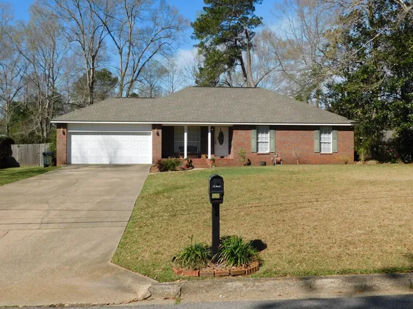 613 Clearview Dr, Columbia, MS 39429