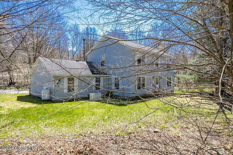 2nd image of 40 Cushman Road
