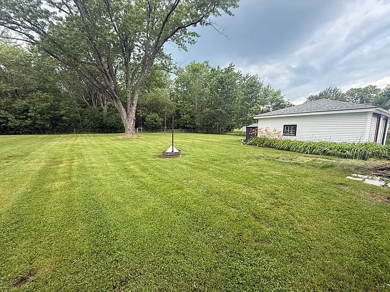 740 Alt Blvd — Photo 3