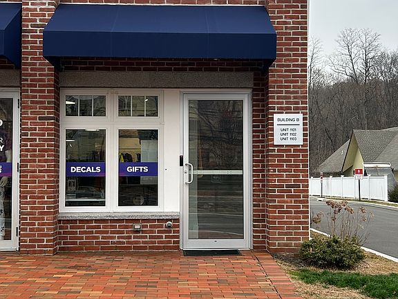 3rd image of 200 Danbury Rd #1101