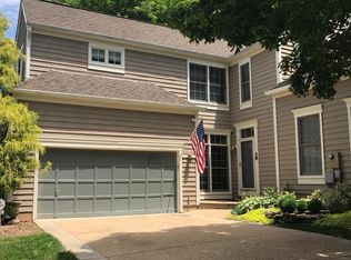 11451 Hollow Timber Ct APT 1, Reston, VA 20194