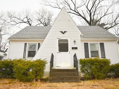 145 Breckwood Blvd, Springfield, MA, 01109