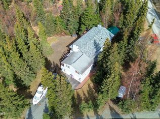 16361 Sandpiper Dr, Anchorage, AK 99516