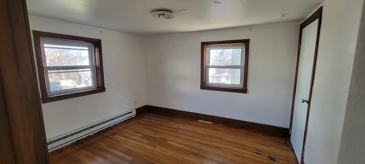 Building Photo - 32 Chilmark St #BASEMENT