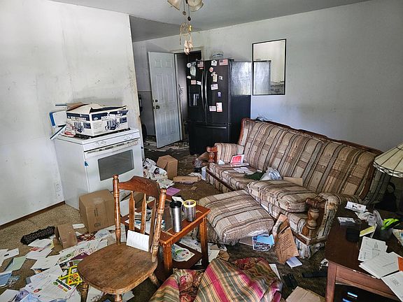 3rd image of 1200 N Viking Dr