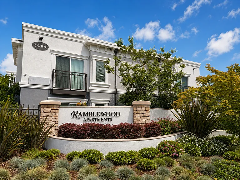 Ramblewood Apartments — Photo 6