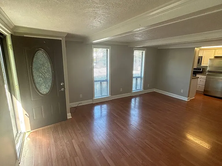 1670 Brodhead Rd #9 — Photo 5