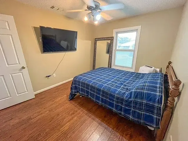 3998 Cypress Lndg S — Photo 10