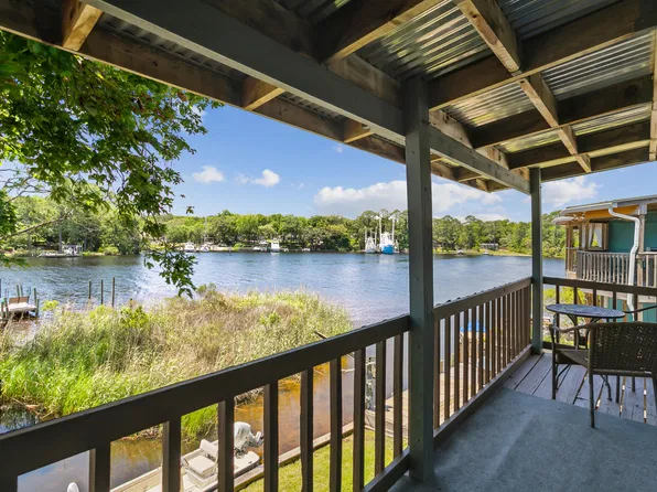 200 White St APT 22, Niceville, FL 32578
