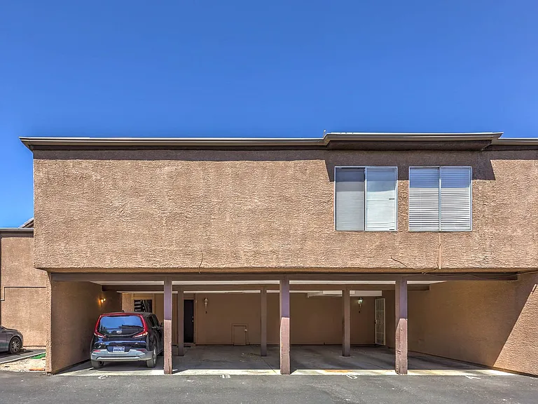 1481 Living Desert Dr #B — Photo 14