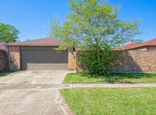 2442 Torrey Pine Dr, Baton Rouge, LA 70816
