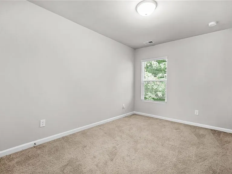 3181 Meadowstone Ln SW — Photo 22