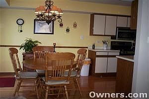 3rd image of 16112 Creekmont Ct