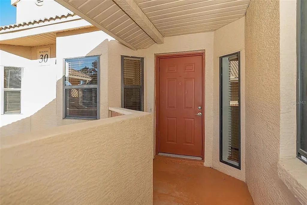 7784 Sugar Bend Dr — Photo 2