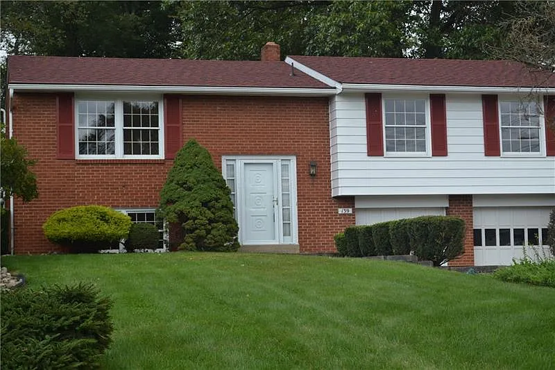139 Homeridge Ln photo 1