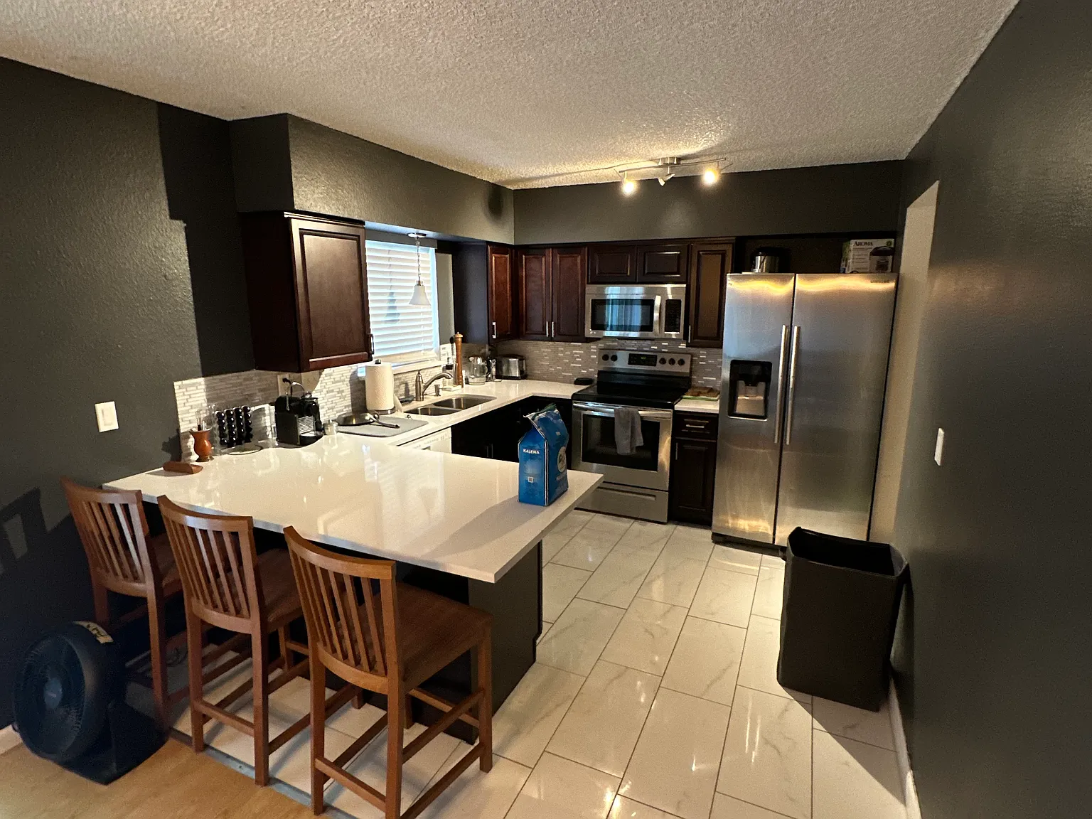 3 bed, 2241 sqft, $2,800 — Photo 1