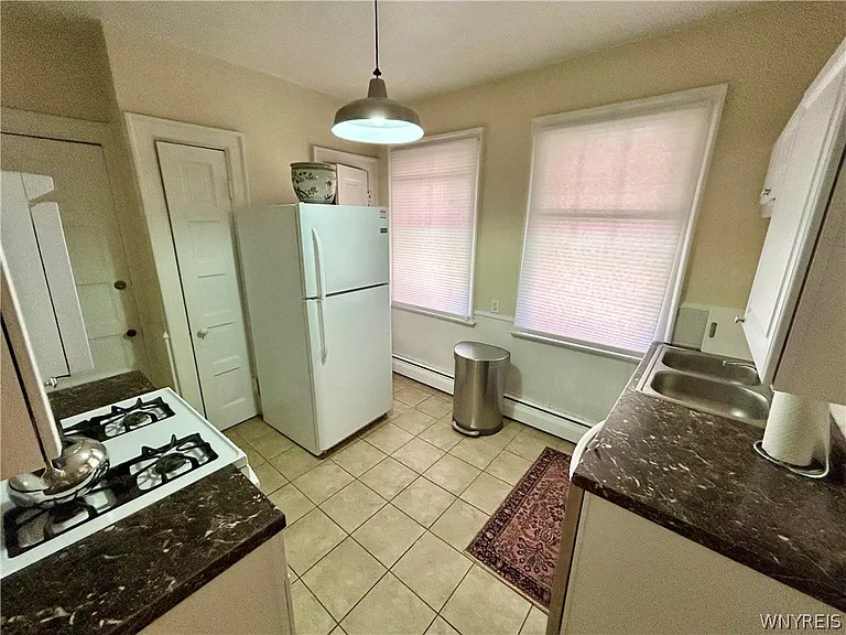 711 Lafayette Ave #LOWER — Photo 12