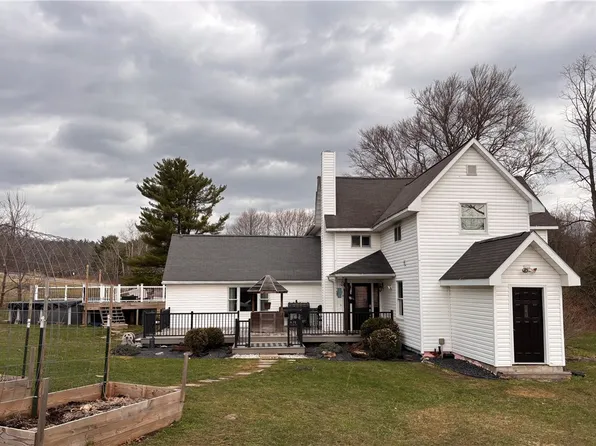 10416 W Caton Rd, Corning, NY 14830