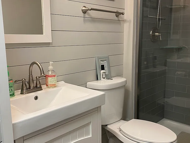 710 Pine St — Photo 11