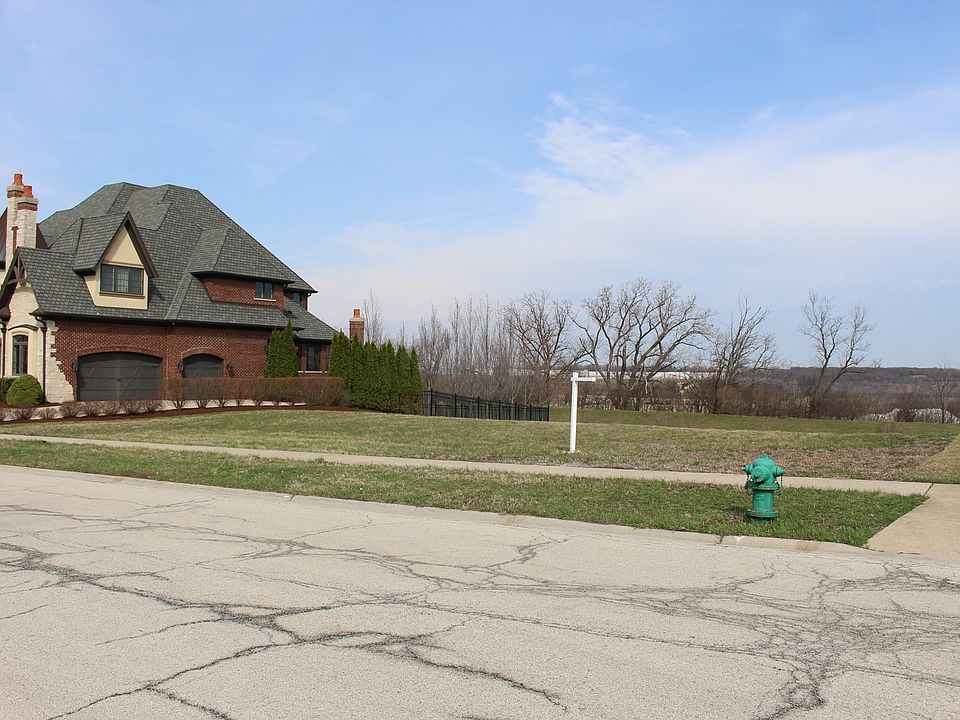 2nd image of 12310 Briarcliffe Dr