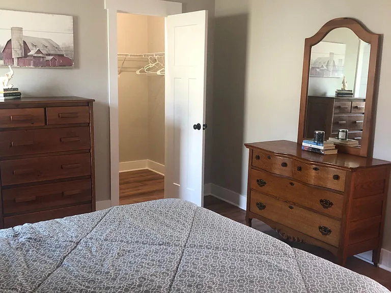702 Glenarthur Dr — Photo 11