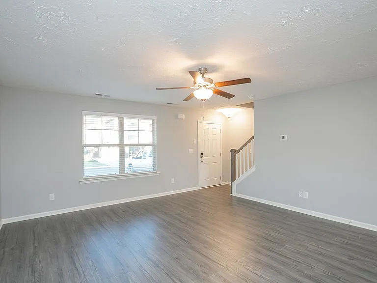 1030 Leadville Dr — Photo 8
