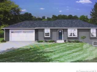 26 Flirtation Ave, New Preston Marble Dale, CT 06777