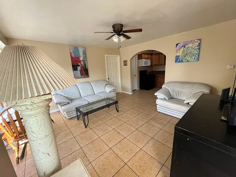 5809 Lindo Paseo #1-room B — Photo 26