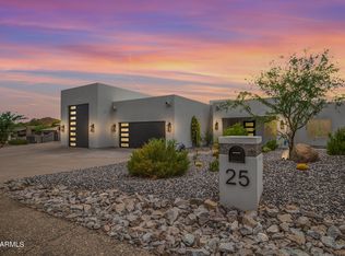 25 W Sagebrush Dr, Phoenix, AZ 85085