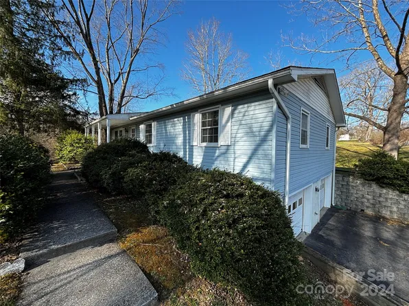 173 Brookside Dr, Hendersonville, NC 28792