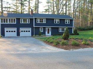1210 Curve St, Carlisle, MA 01741