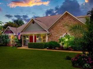 1601 Wake Ln, Gulf Breeze, FL 32563