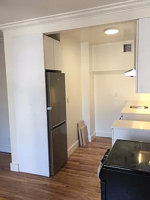 Rented by Georgine Podhorsky, LREB | media 8