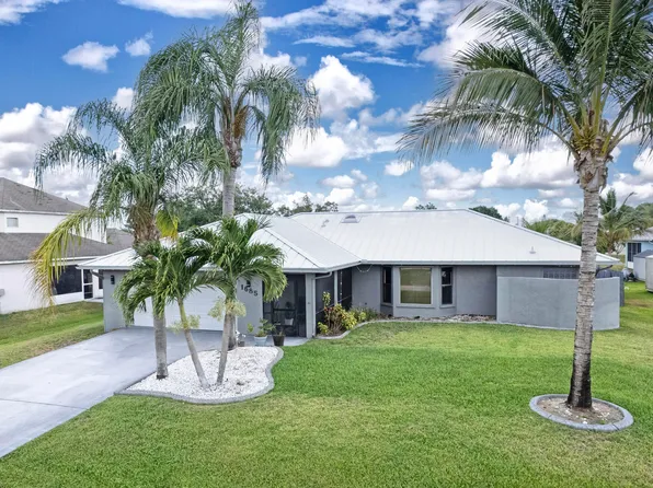 1685 SW Schleicher Lane, Port St Lucie, FL 34983