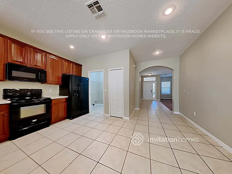 10530 Derringer Dr — Photo 6