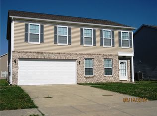 656 Sedgewick Ln, Greenfield, IN