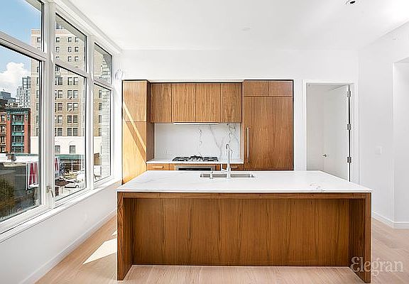 3rd image of 509 Pacific St APT 4C
