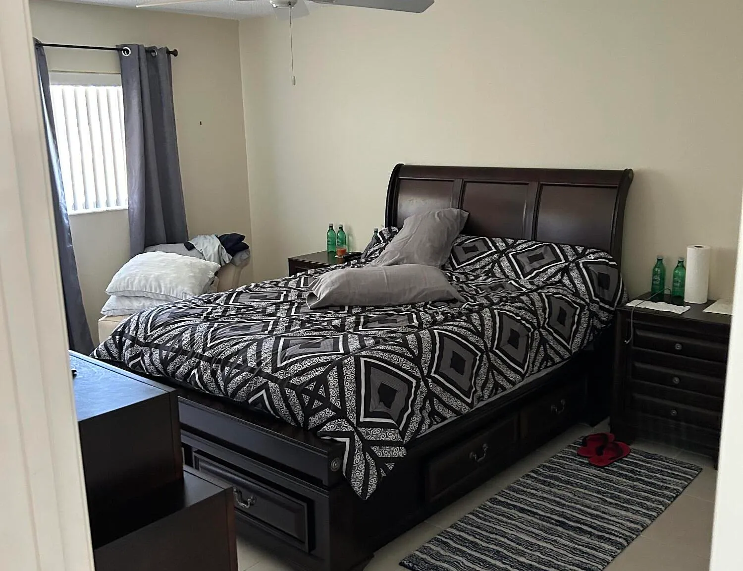 2 bed, 2.0 bath, 1330 sqft, $2,100 — Photo 4