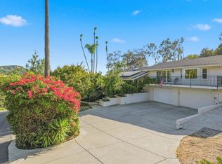 3830 Lake Garden Dr, Fallbrook, CA 92028