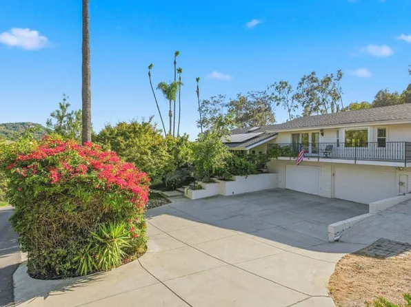 3830 Lake Garden Dr, Fallbrook, CA 92028