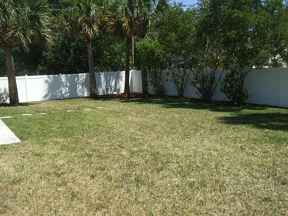5th image of 185 SW Tulip Blvd